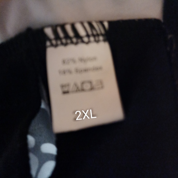 bathing suit - Picture 3 of 3